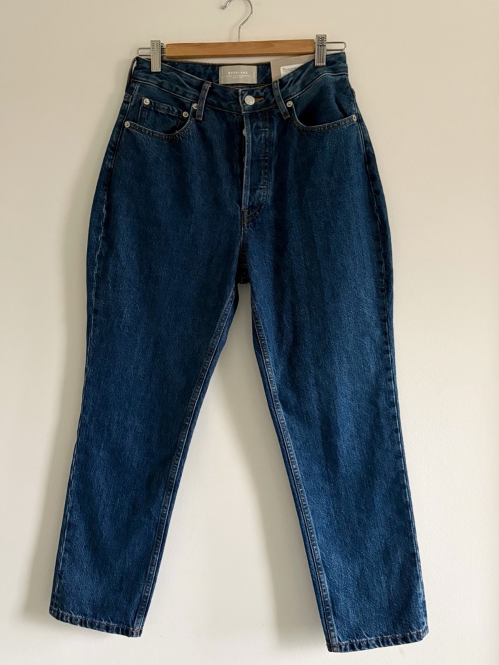 NWT Everlane Curvy '90s
Cheeky Straight Jean size 27 cropped